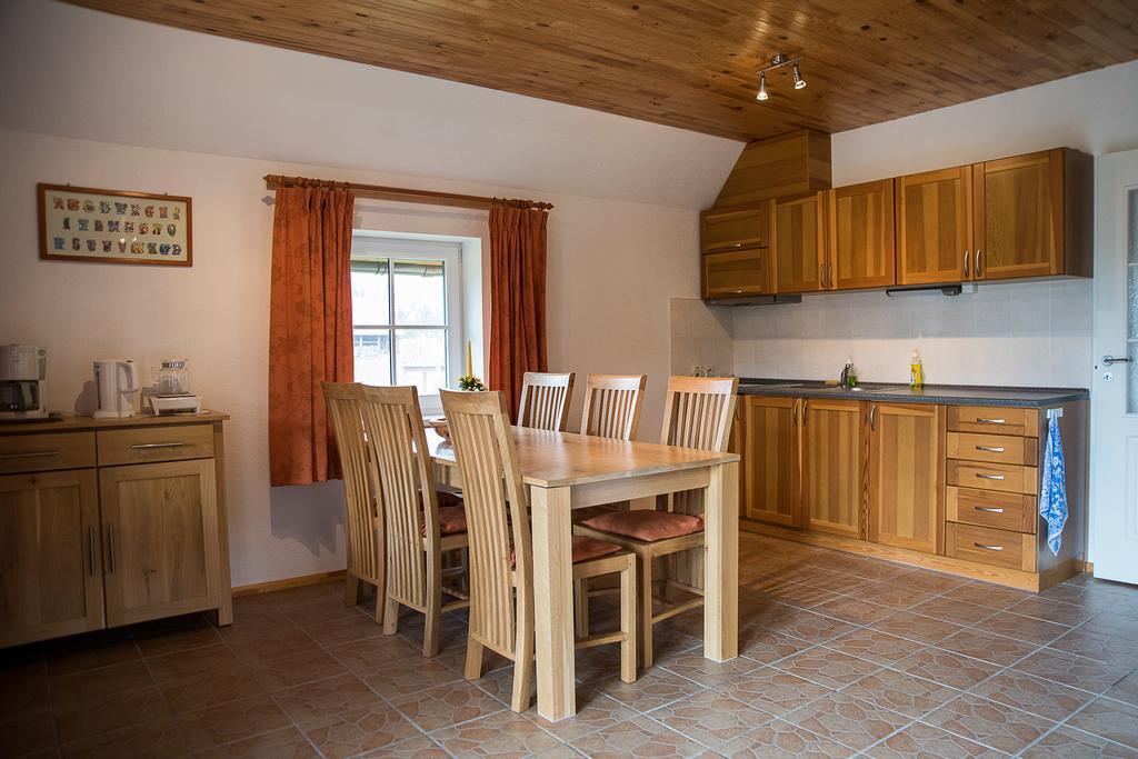 Fox House Hotel Pelci Eksteriør billede